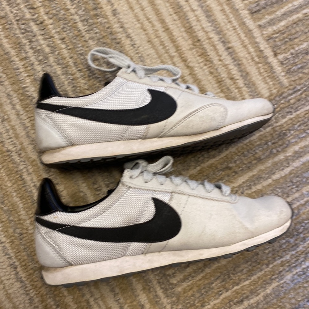 Nike Pre-Montreal Sneakers in Grey and Black